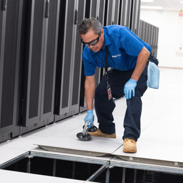 Data Clean Tech Lifting Floors